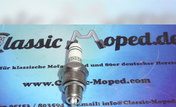 Hercules KX5 XE5 Zündkerze Bosch W 5 BC Sachs 50/5 Motor NEU - Classic-Moped