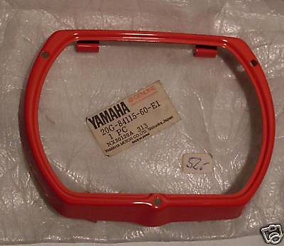 Yamaha 20G  Scheinwerferrahmen NEU selten ! - Classic-Moped