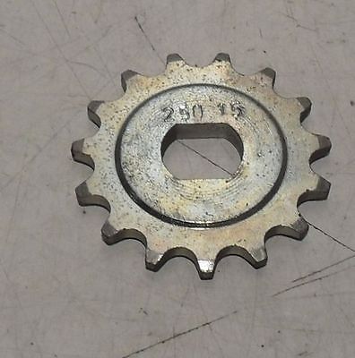 Ritzel für Hercules Supra   Sachs Motor 501/4 BKF MK1 2 3 4 250-15 Zähne - Classic-Moped