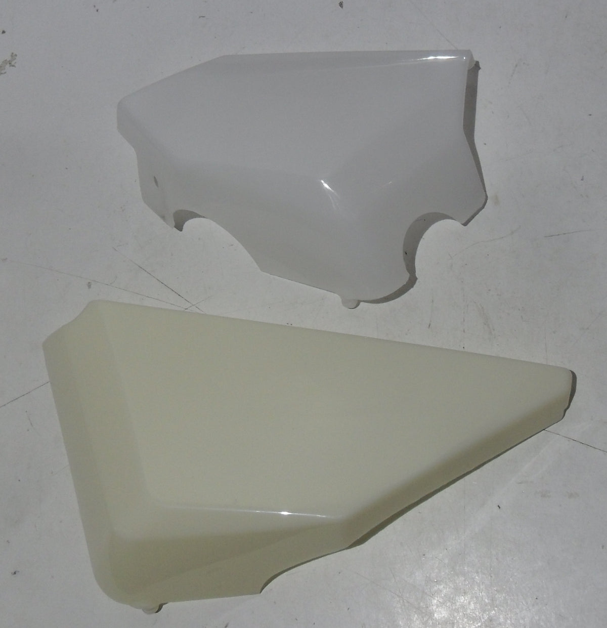 Zündapp Hai CX 25 50 Satz Seitendeckel 448-10.188 / 135 NEU - Classic-Moped