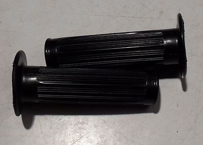 Moped Griffe Schwarz  NEU für Fußschaltung 104mm Lang  22 + 24 mm Griffgummis - Classic-Moped