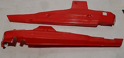 Verkleidung Fußraum Rot Trittbretter Rahmenverkleidung NEU  Puch Maxi S - Classic-Moped
