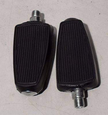 mofa mit pedalen Mofa Moped Hercules Kreidler KTM Satz Pedale Union NEU universal – Classic-Moped