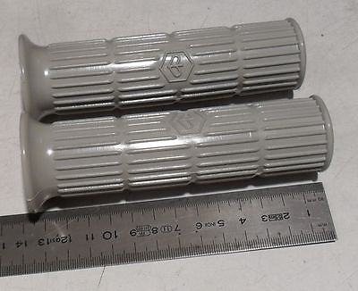 Vespa 50 125 150 160 180 Oldtimer Roller Griffgummis grau 22 24mm  135mm lang - Classic-Moped