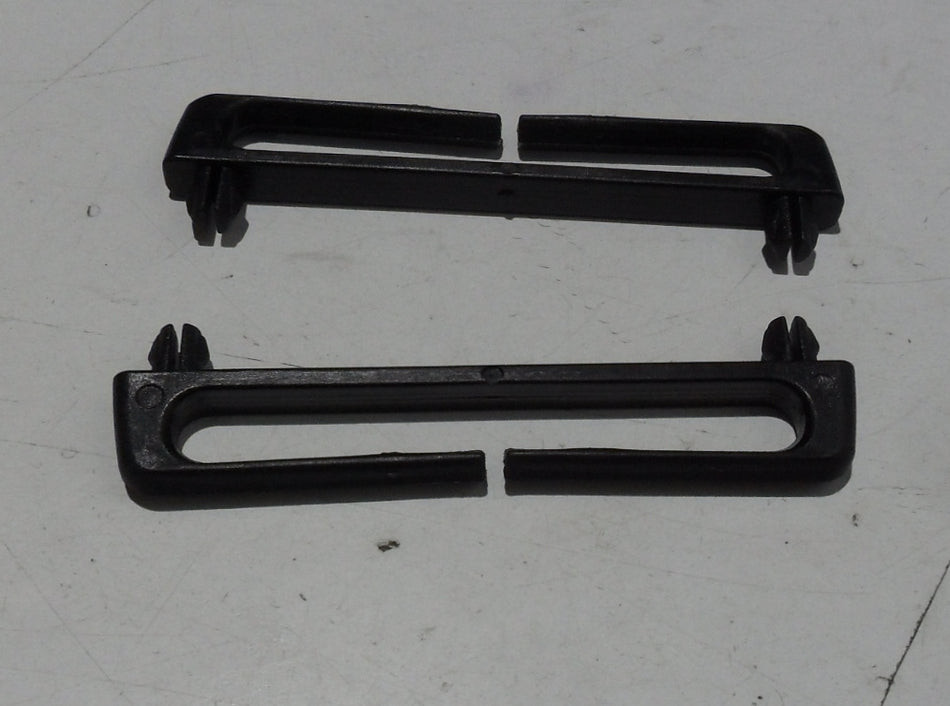 Puch Maxi Schutzblech Bowdenzugführung NEU - Classic-Moped